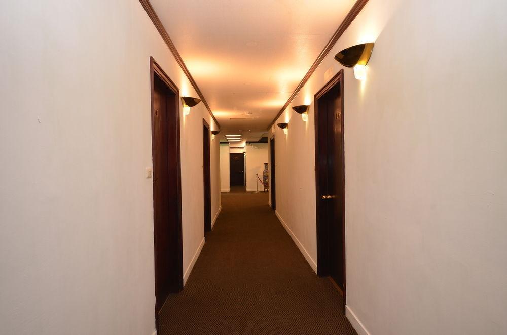 Abbo Hotel Tainan Exterior photo