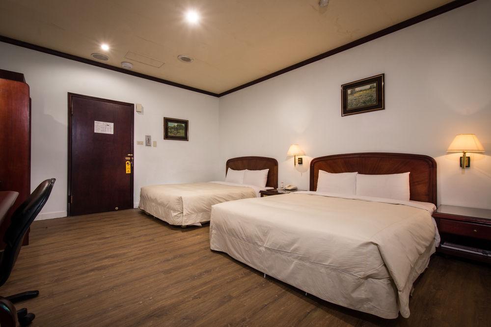 Abbo Hotel Tainan Exterior photo
